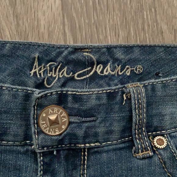 Ariya Blue Denim Shorts with Rhinestone pockets - Picture 3 of 6